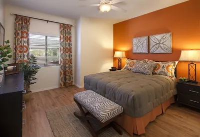 Оранжевая спальня - 77 фото