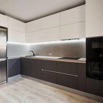 Угловая бело-серая кухня в современном стиле \"Модель 731\" в Сочи - цены,  фото и описание.
