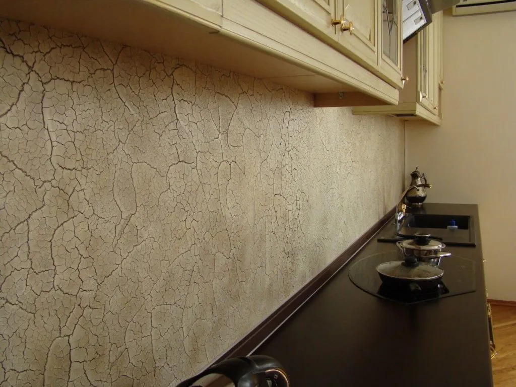 Как и чем оформить стены на кухне: лучшие варианты дизайна кухонных стен со стильными фото