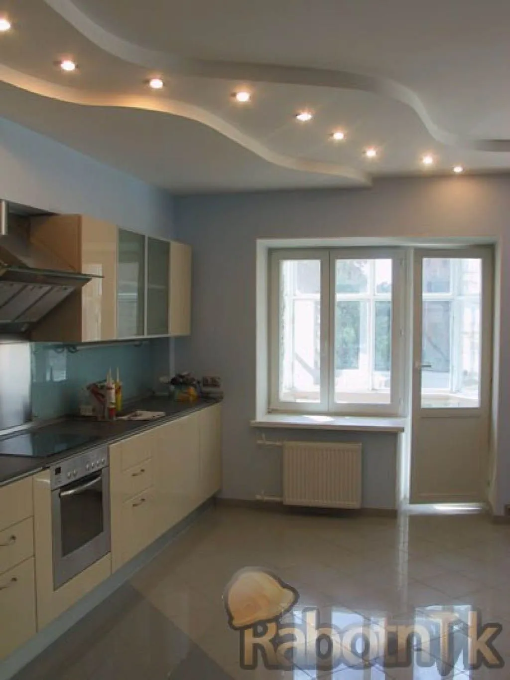 Двухуровневый потолок из гипсокартона на кухне