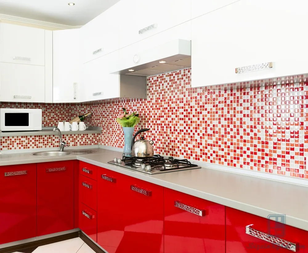 Красная кухня в интерьере: 75 фото и идеи оформления
