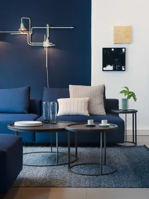 5 способов использовать темно-синий цвет в гостиной - archidea.com.ua