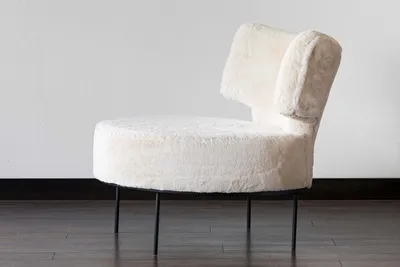 Белое дизайнерское кресло — купить кресло в гостиную в Минске