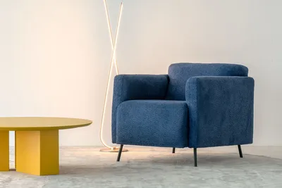 Мягкое кресло для отдыха — купить синее кресло в гостиную