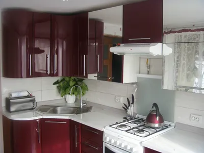 Бордовая кухня: реальные фото кухни в бордовом цвете