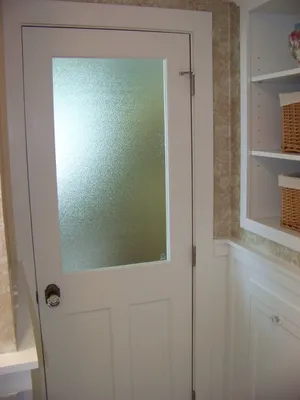 Пластиковая дверь в ванную комнату - 58 фото