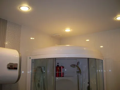 Матовый белый натяжной потолок в ванной комнате — 4 м2