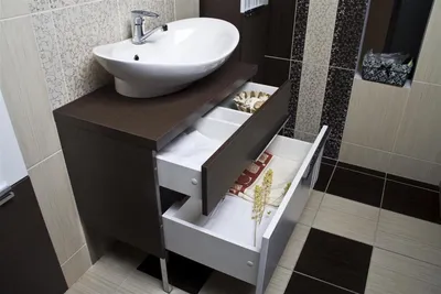 Тумбы с раковиной для ванной комнаты – красота и практичность