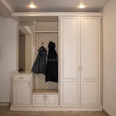 Распашной шкаф для прихожую «Локарно» на заказ с зеркалом и открытой  вешалкой, Арт.254