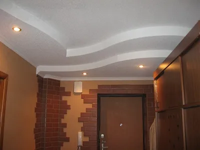 Потолок из гипсокартона в коридоре: фотографии реального интерьера