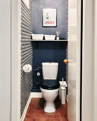 Недорогой ремонт в туалете - 70 фото