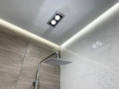 Натяжной потолок в ванную в Москве, цена с установкой за 1 м2 | Deutsch  Design