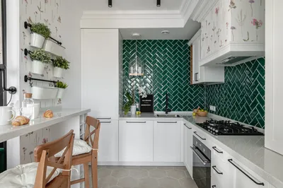Красивые маленькие угловые кухни – 135 лучших фото дизайна интерьера кухни  | Houzz Россия