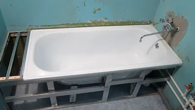 Отделка стен в ванной за 1 день пластиковыми панелями. Недорогой ремонт в  ванной своими руками! - YouTube
