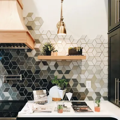 Красивый дизайн плитки на кухне - 65 фото