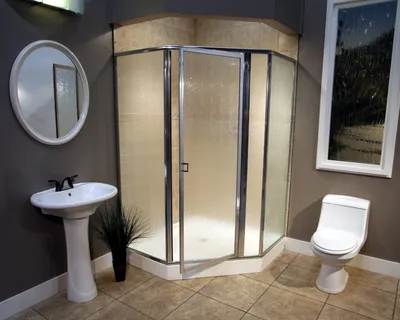 Дизайн интерьера ванной с душевой кабиной / уголком \u003e 70 фото-идей  совмещенных душевых с ванной комнатой