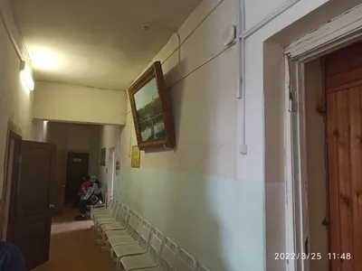 В Ростовской ЦРБ рухнула потолочная плитка: комментарий главного врача  больницы | Первый ярославский телеканал